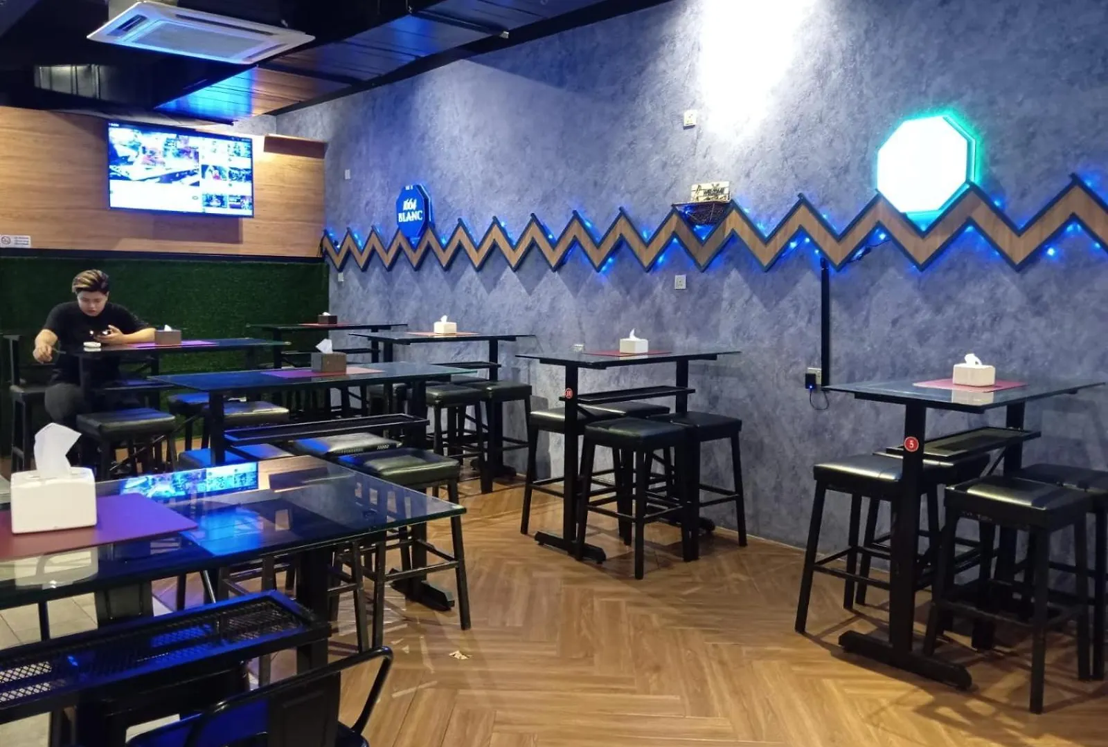 **** Otel Riviera Suites Melaka Malezya