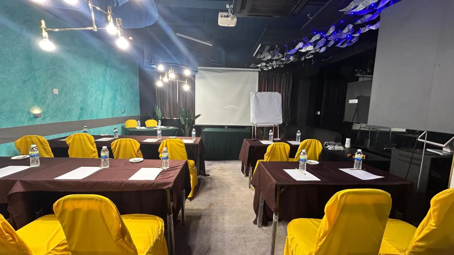 **** Otel Riviera Suites Melaka Malezya