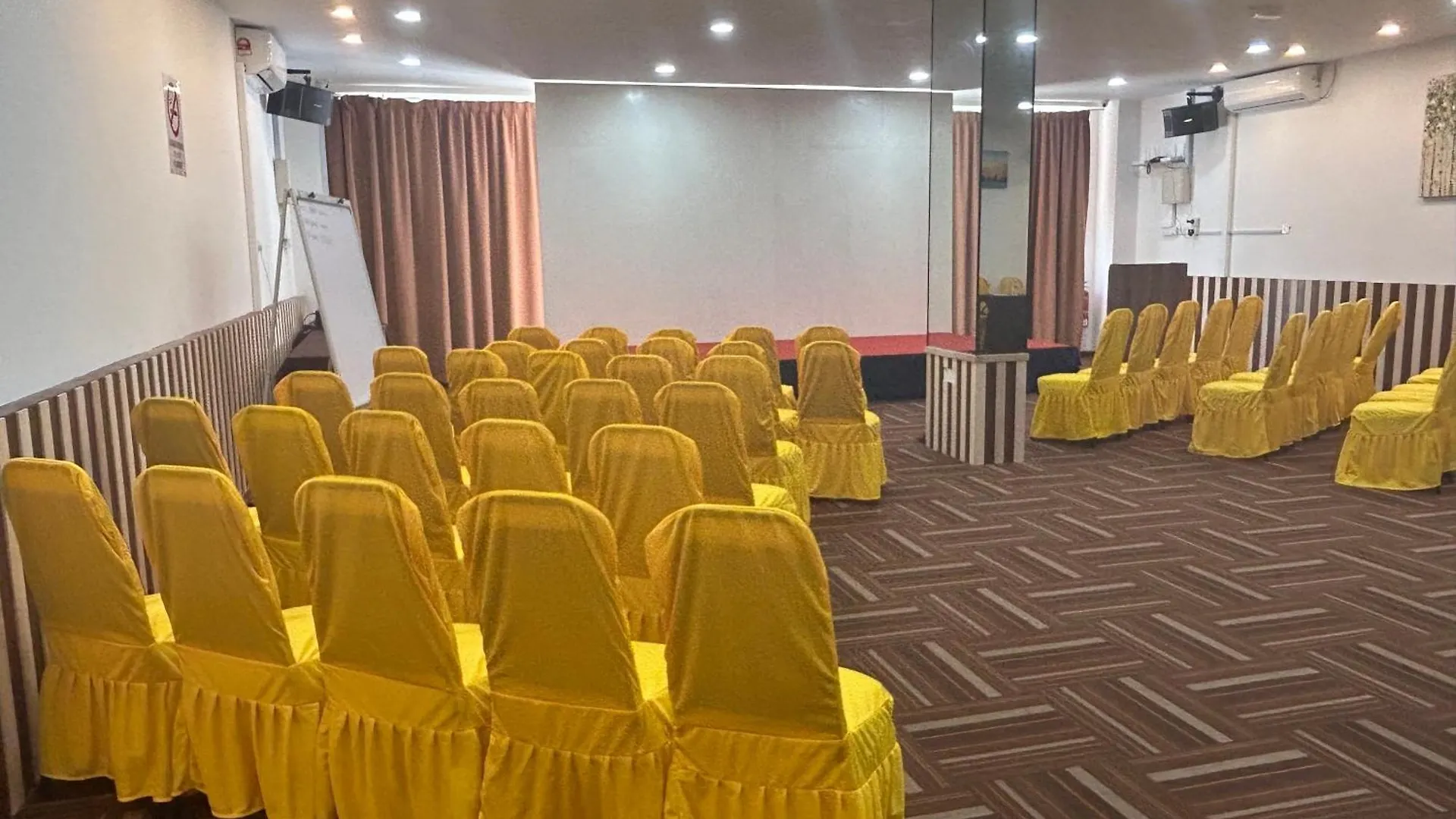 Otel Riviera Suites Melaka